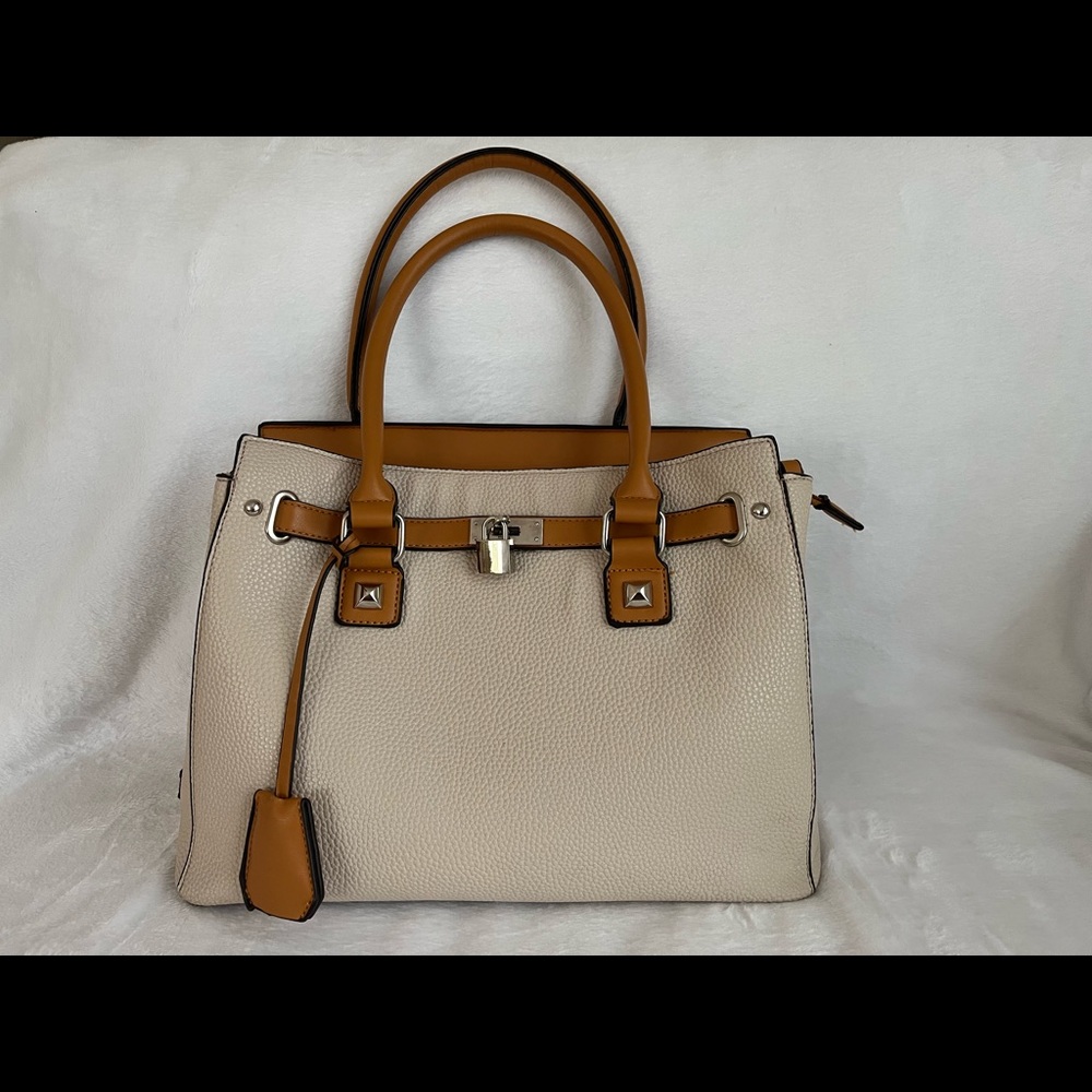 COPY - Adrienne Vittadini Large Satchel